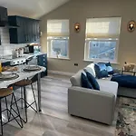 Apartment In Crosshills - North Yorkshire - Self Check In - *